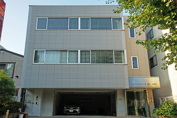 Photo Shinomiya & Co., Ltd.